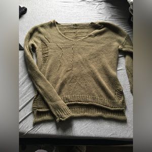Distressed knit top olive green